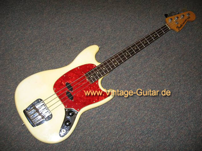 Fender Mustang Bass 1966 Olympic White 1.jpg